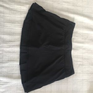 Lululemon skirt (skort)